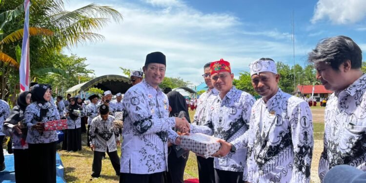 Bupati : Guru Pilar Masa Depan Sukamara