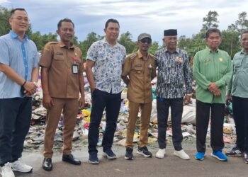Tumpukan Sampah di Sawit Raya Semakin Parah, DPRD Kotim Turun Tangan