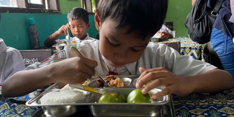 Program Makan Bergizi Gratis di Kotim Sentuh 11 Ribu Penerima, Empat Dapur Gizi Beroperasi